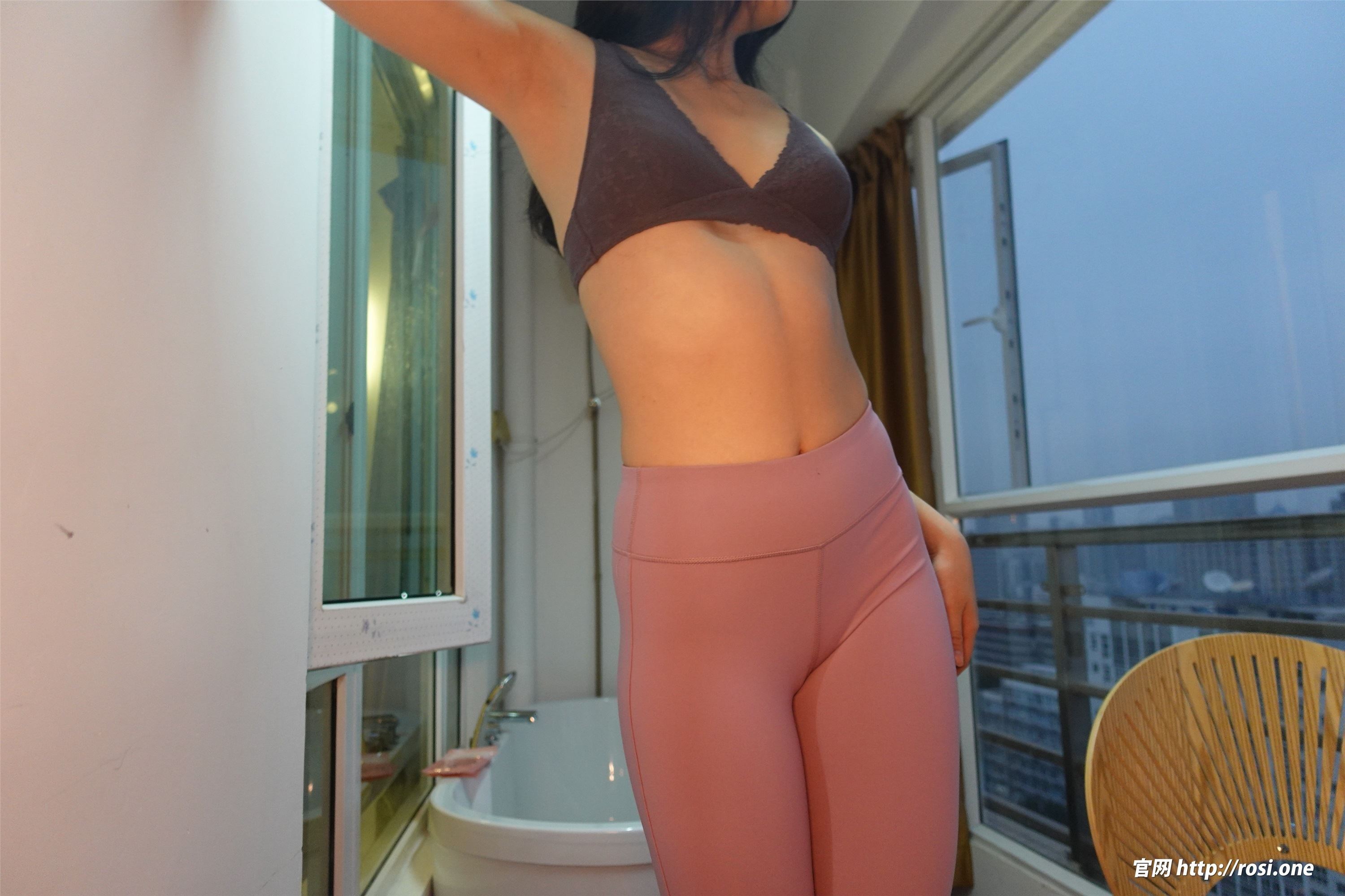 ROSI写真 2022.03.30 NO.3768